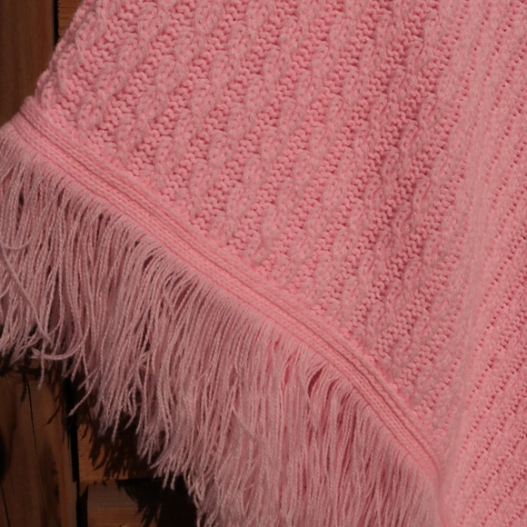 80s poncho - Picture 2 of 3